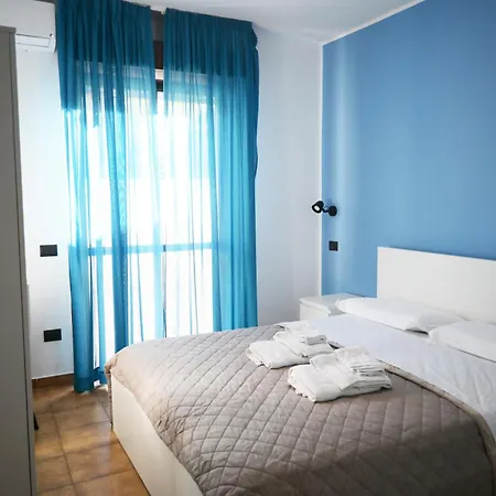 Oro Blu Pensionat Bagnara Calabra